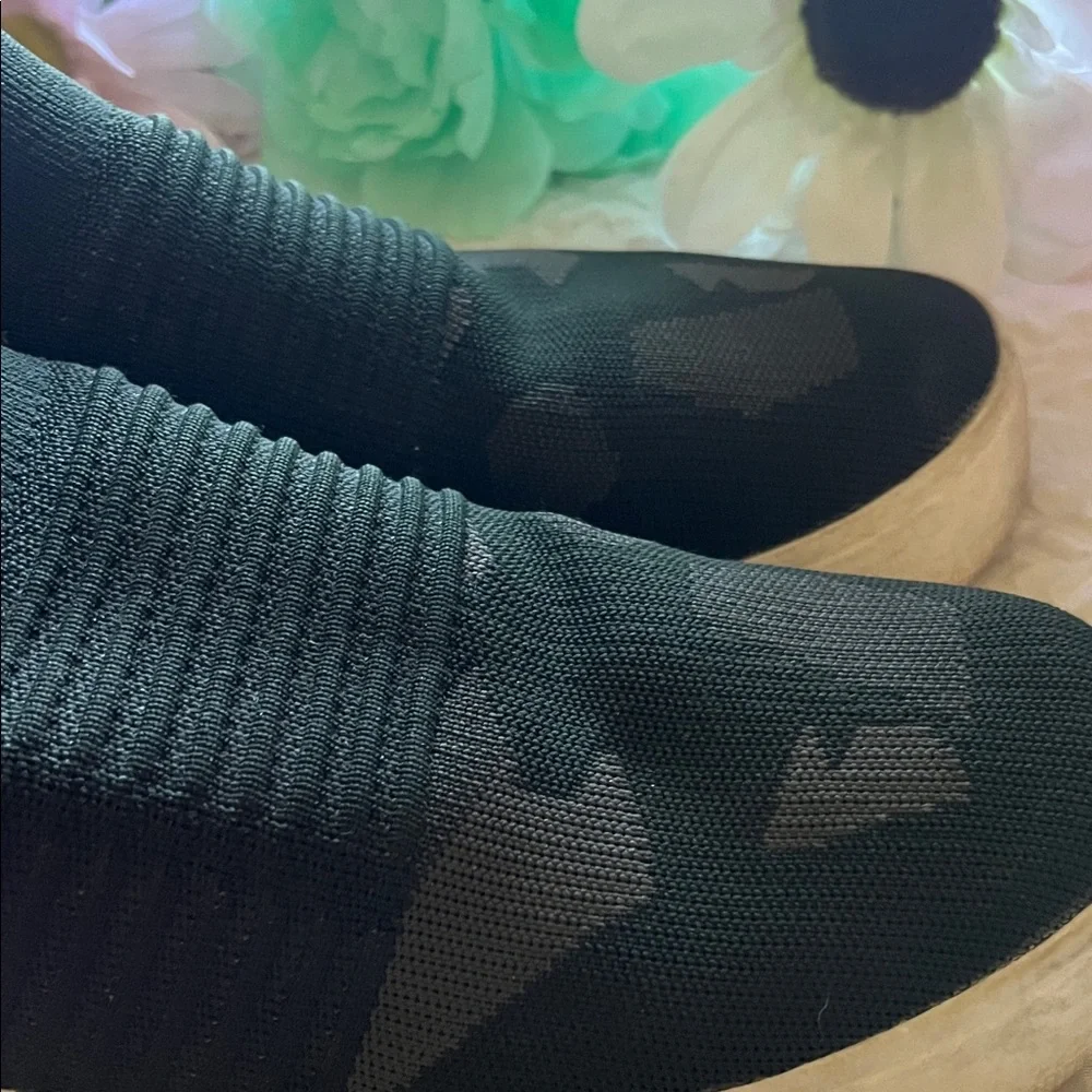 Stretchy Slip-On Sneakers